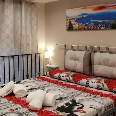 Sisella Dayuse Apartament *